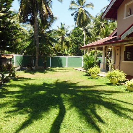Villa W Bentota Kültér fotó